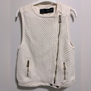 ZARA Basic Cable Knit Vest